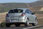 Opel Astra GTC 2005 года